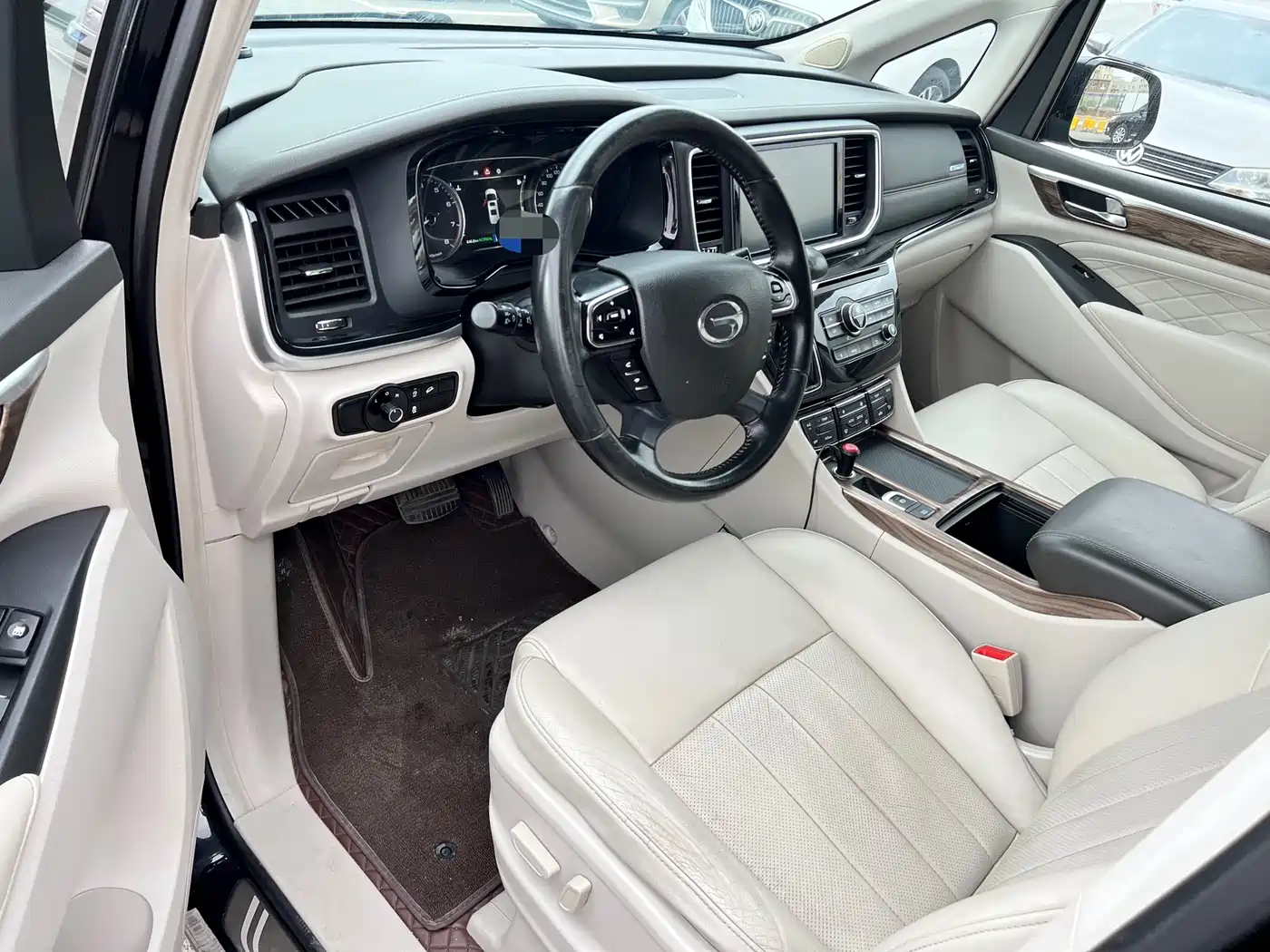 GAC Trumpchi Trumpchi M8 2018 2018 320T Exclusive Edition