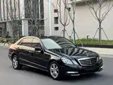 Фото 3 - Mercedes-Benz E-Class