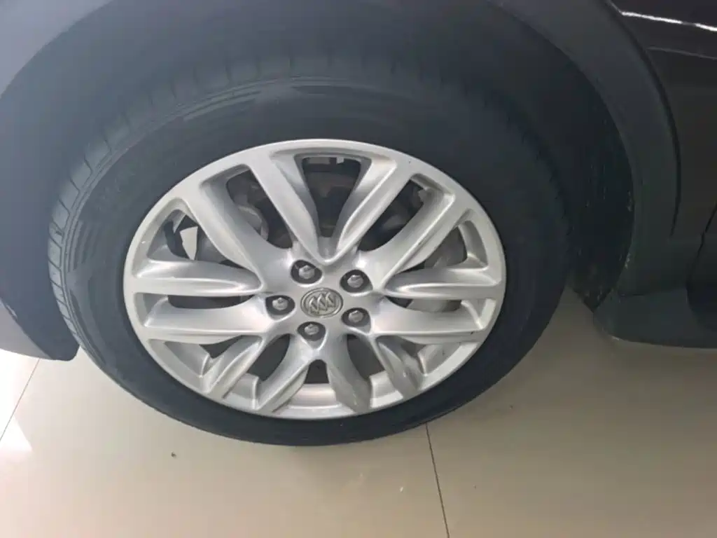 Фото 23 - Buick Envision Plus