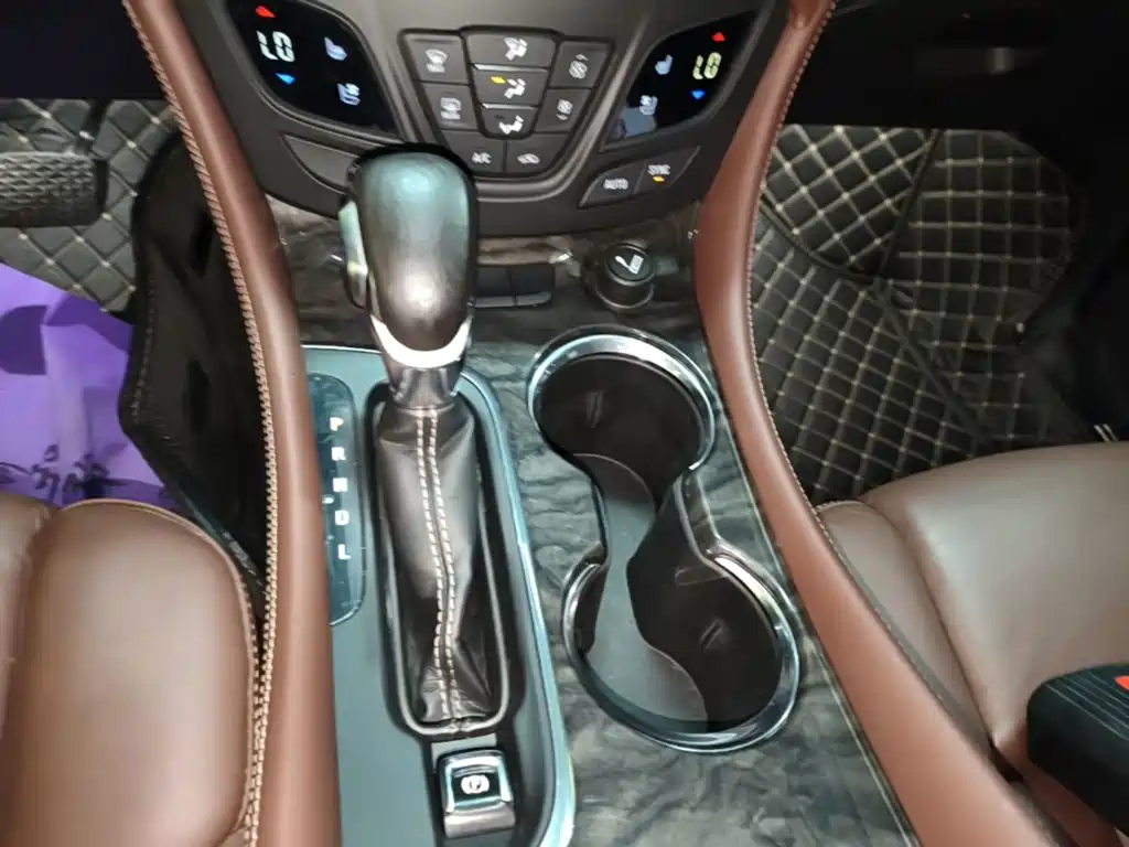Buick Envision Plus 2015 2014 28T 4WD Luxury