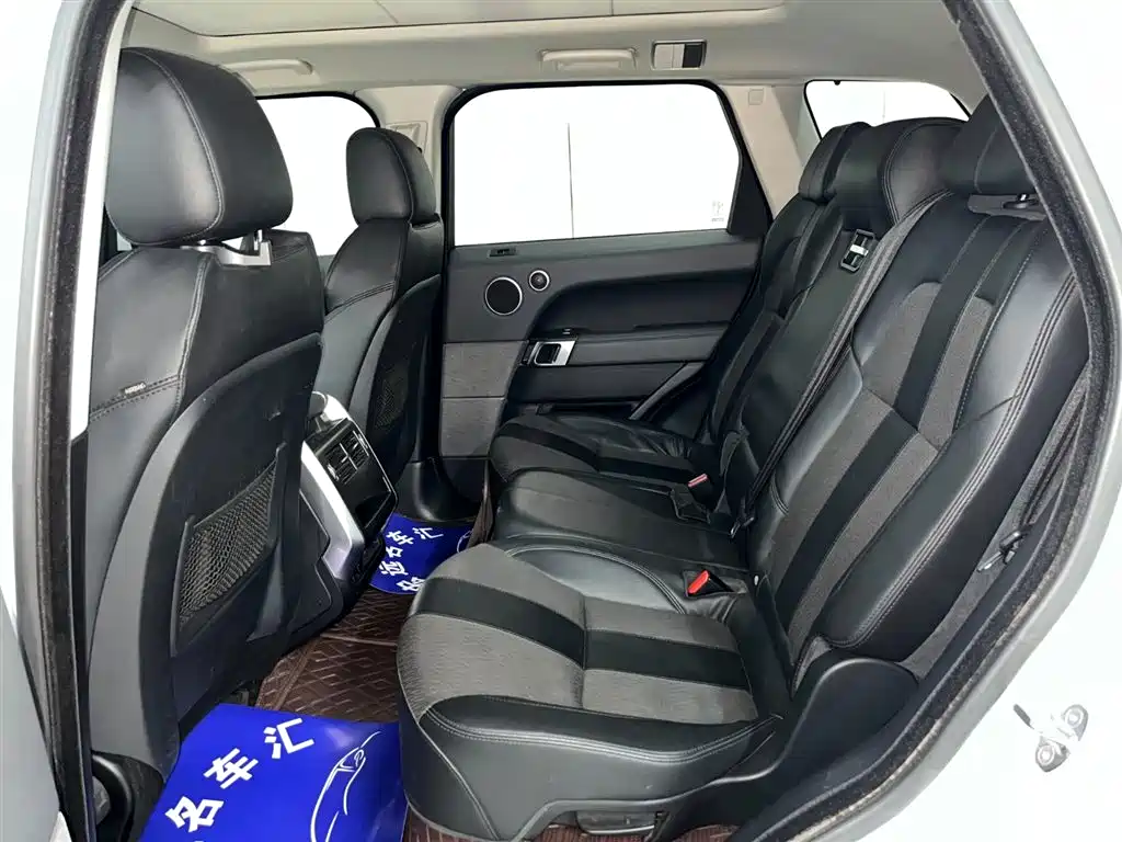Land Rover Range Rover Sport 2015 3.0 SDV6 HSE фото 6