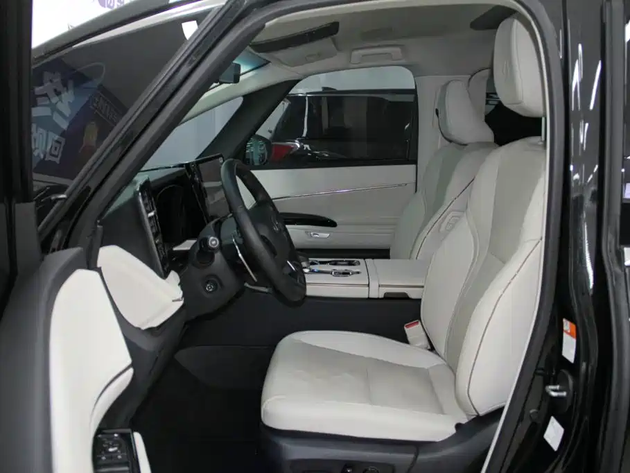 Lexus LM 2024 2023 500h 6-Seater Prestige Edition