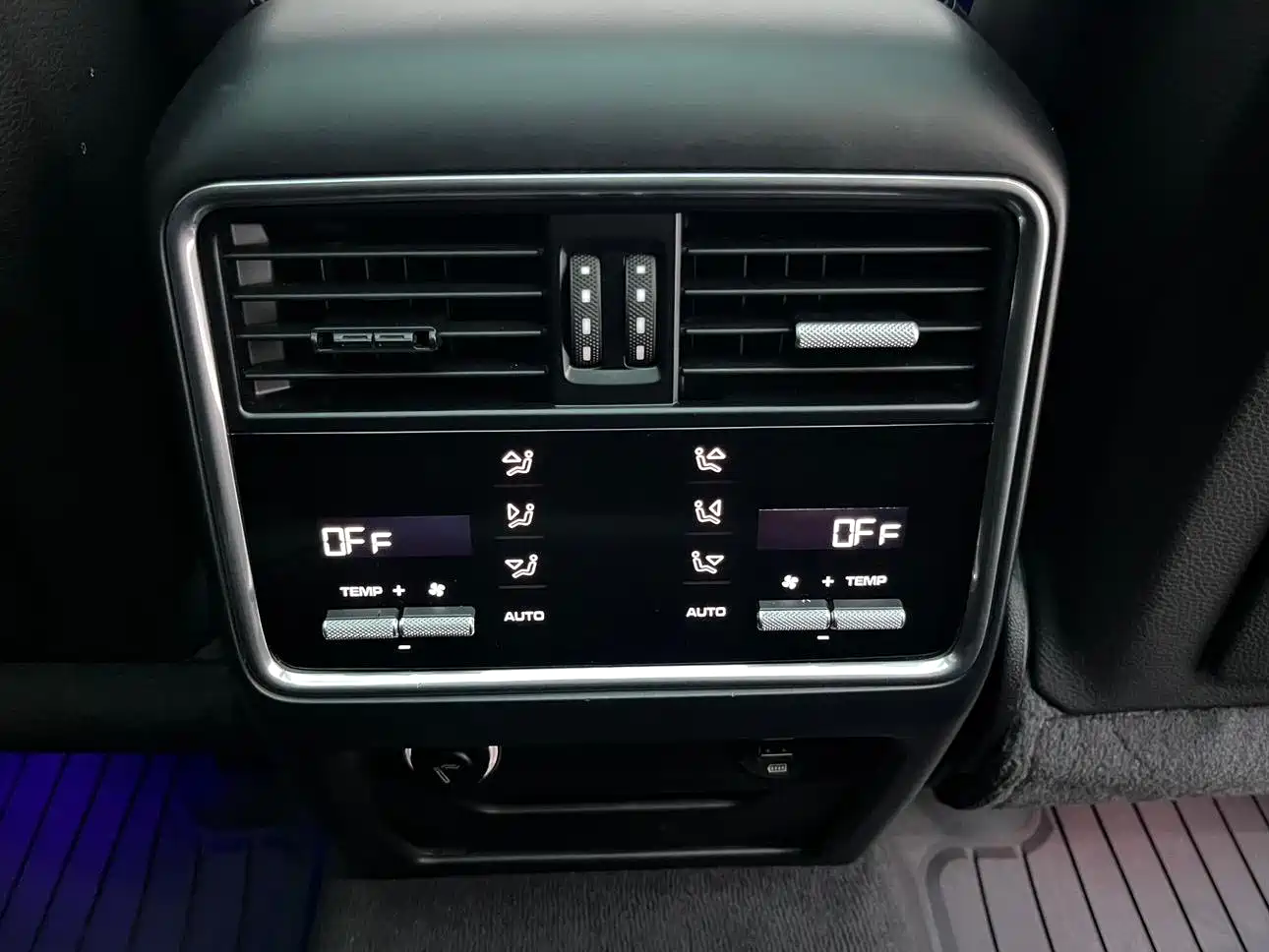 Porsche Cayenne 2018 Cayenne 3.0T фото 17