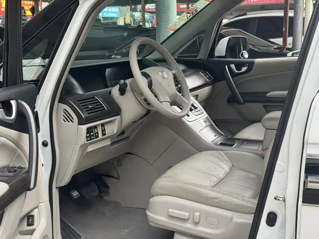 Honda Elysion 2014 2012 2.4L VTi-S Premium Edition