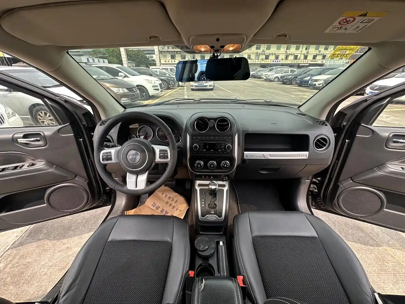 Jeep Compass (Import) 2015 2014 Facelift 2.4L 4WD Comfort Edition