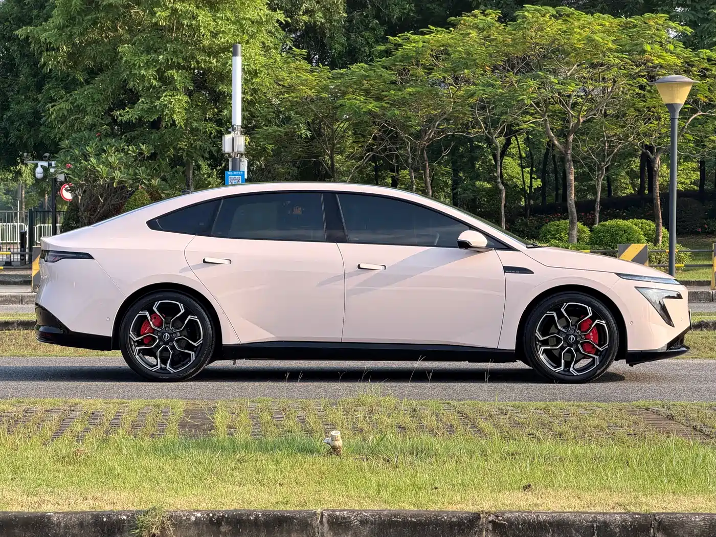 Nissan N7 2025 2025 Model 625 Max