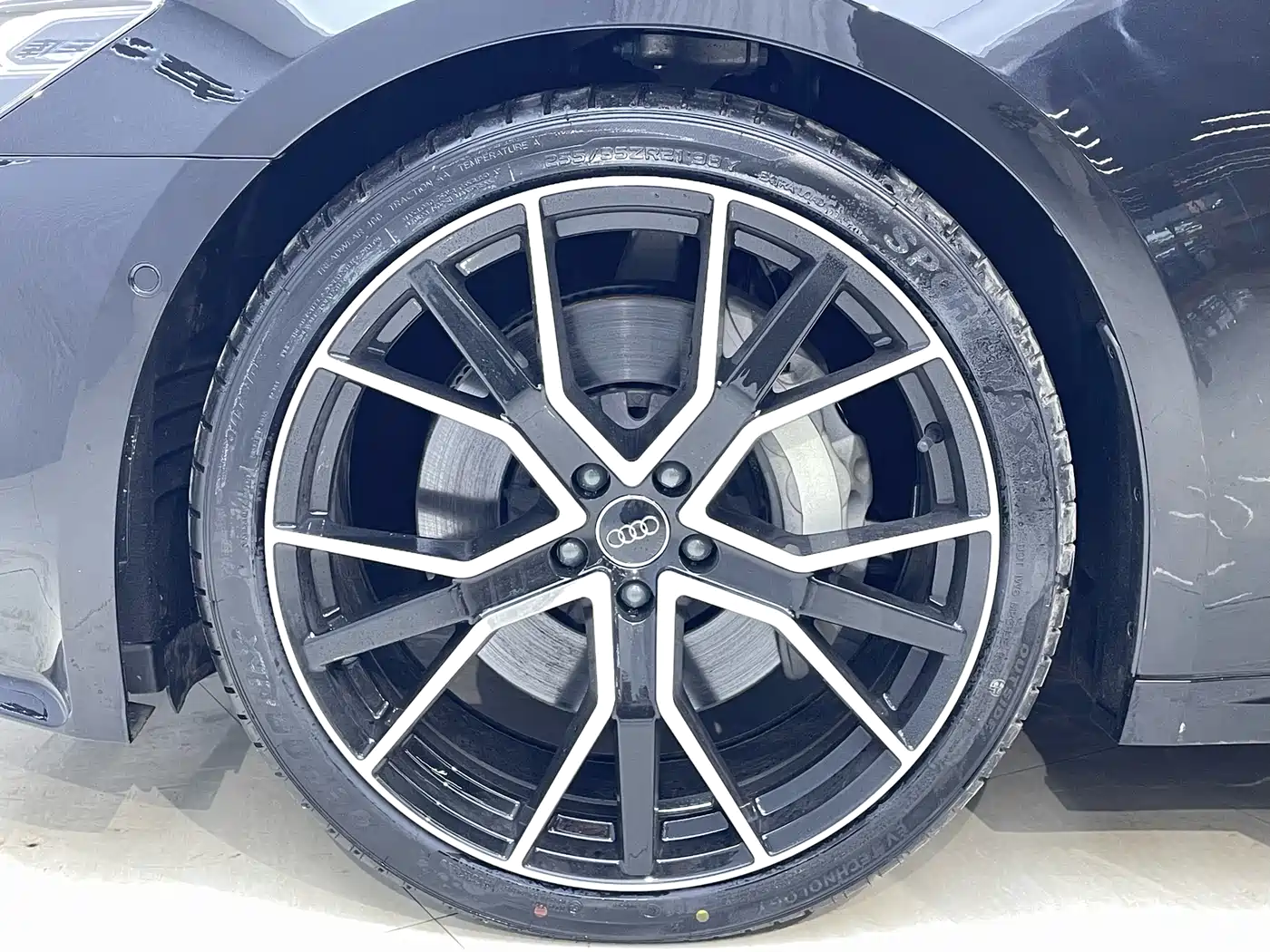 Audi A7 2024 55 TFSI quattro Exclusive фото 16