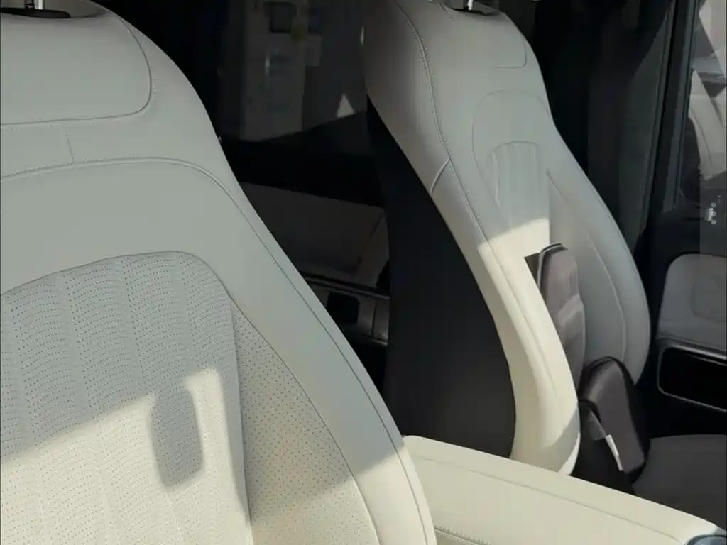 Mercedes-Benz G-Class AMG 2022 AMG G 63 фото 7