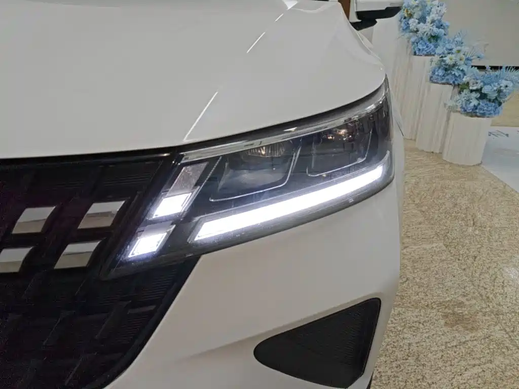 Wuling Motors Wuling Xingchi 2024 2022 1.5L CVT Fun Edition