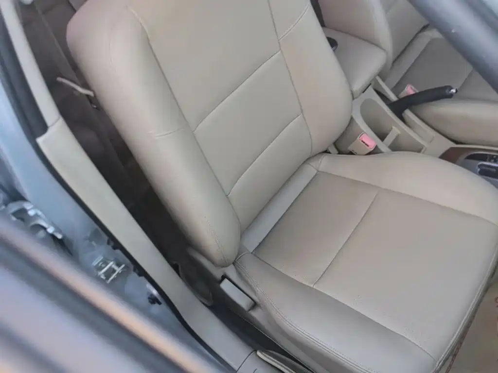 Фото 25 - Buick Excelle