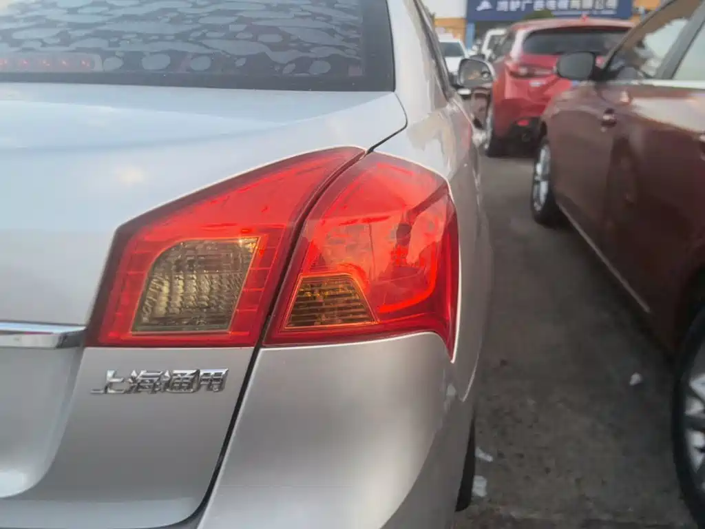 Фото 8 - Buick Excelle