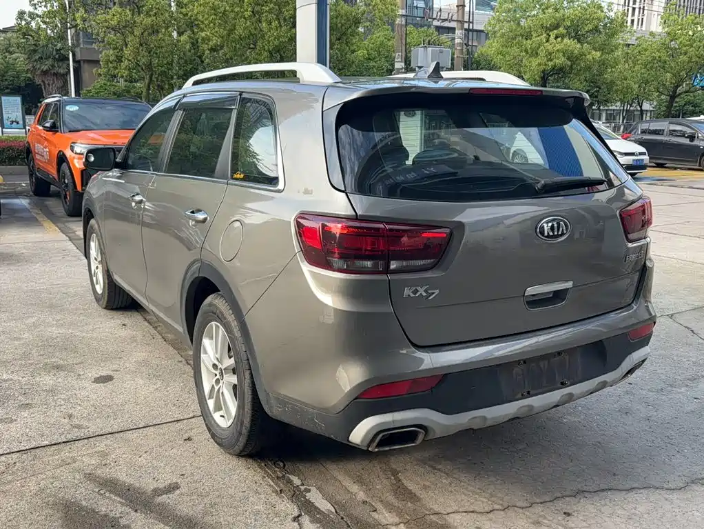 Kia KX7 2017 2017 2.0L Auto 2WD GLS 5-Seater