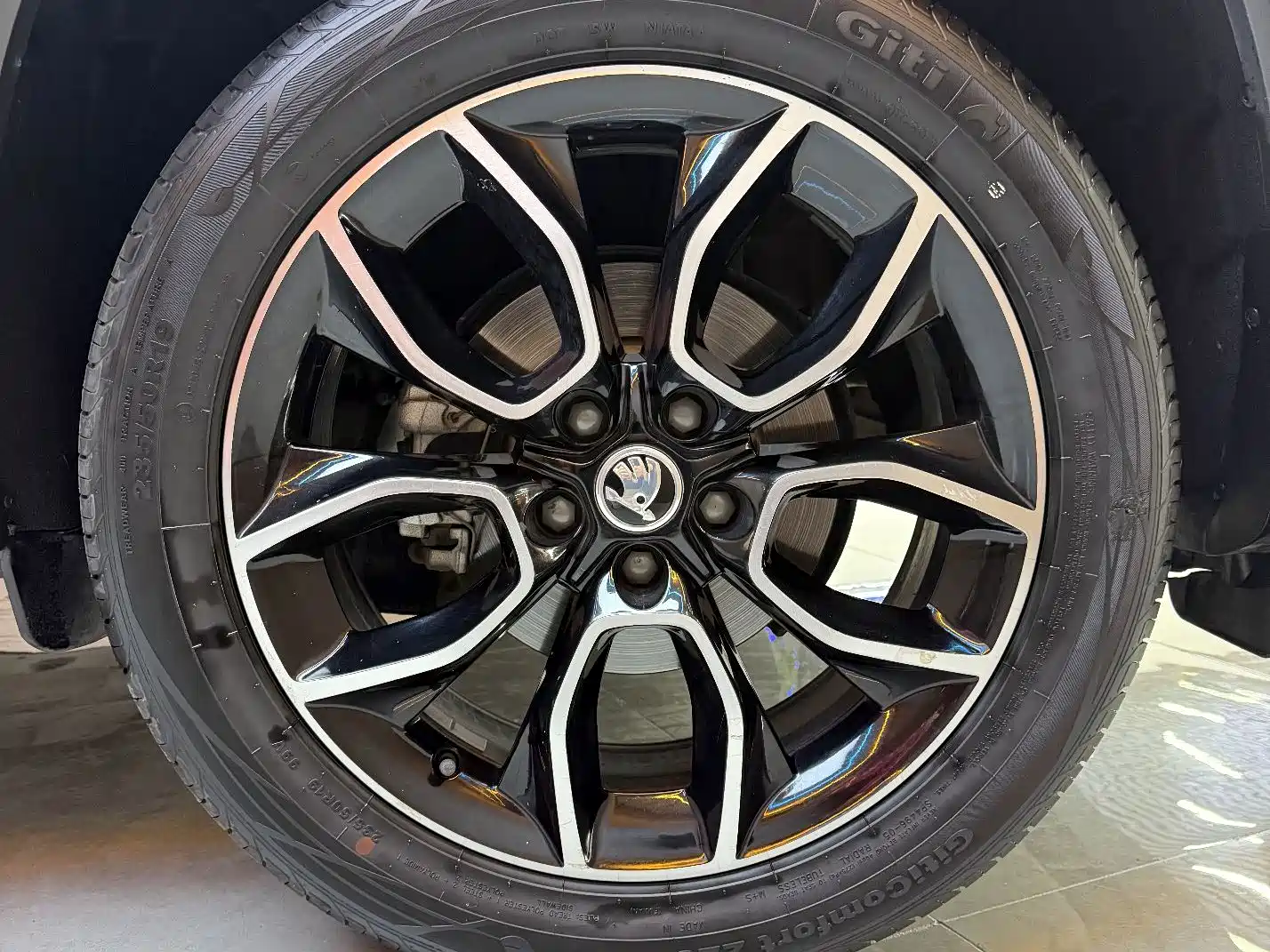 Photo 12 - Škoda Kodiaq GT