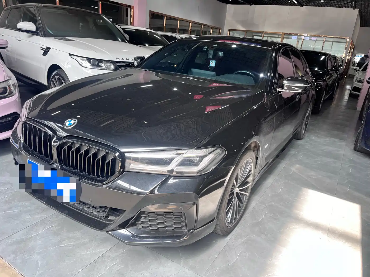 BMW 5 SERIES