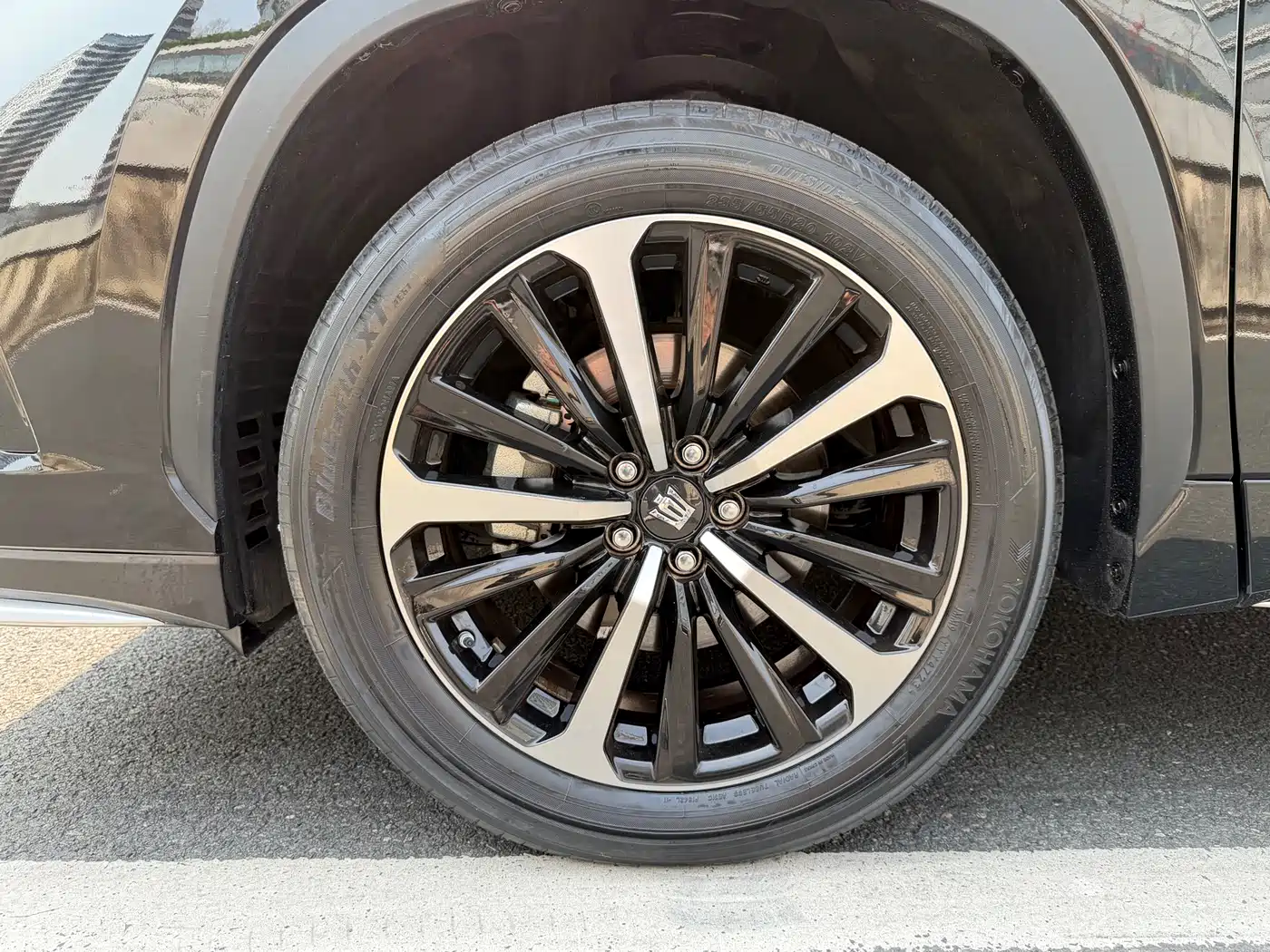Toyota Crown Kluger 2024 2.5L HEV 4WD Luxury Edition фото 9