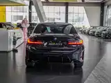 صورة 15 - BMW 3 Series