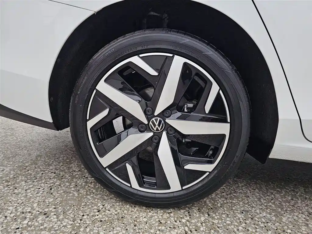 Volkswagen Lamando 2024 Lamando L 280TSI DSG Cool Edition фото 15