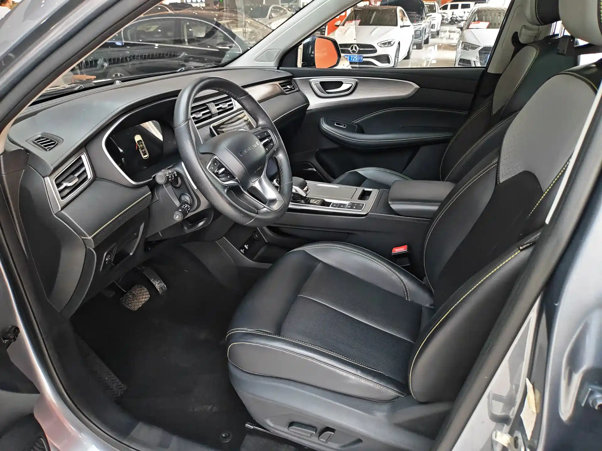 Фото 7 - Roewe RX5 New Energy