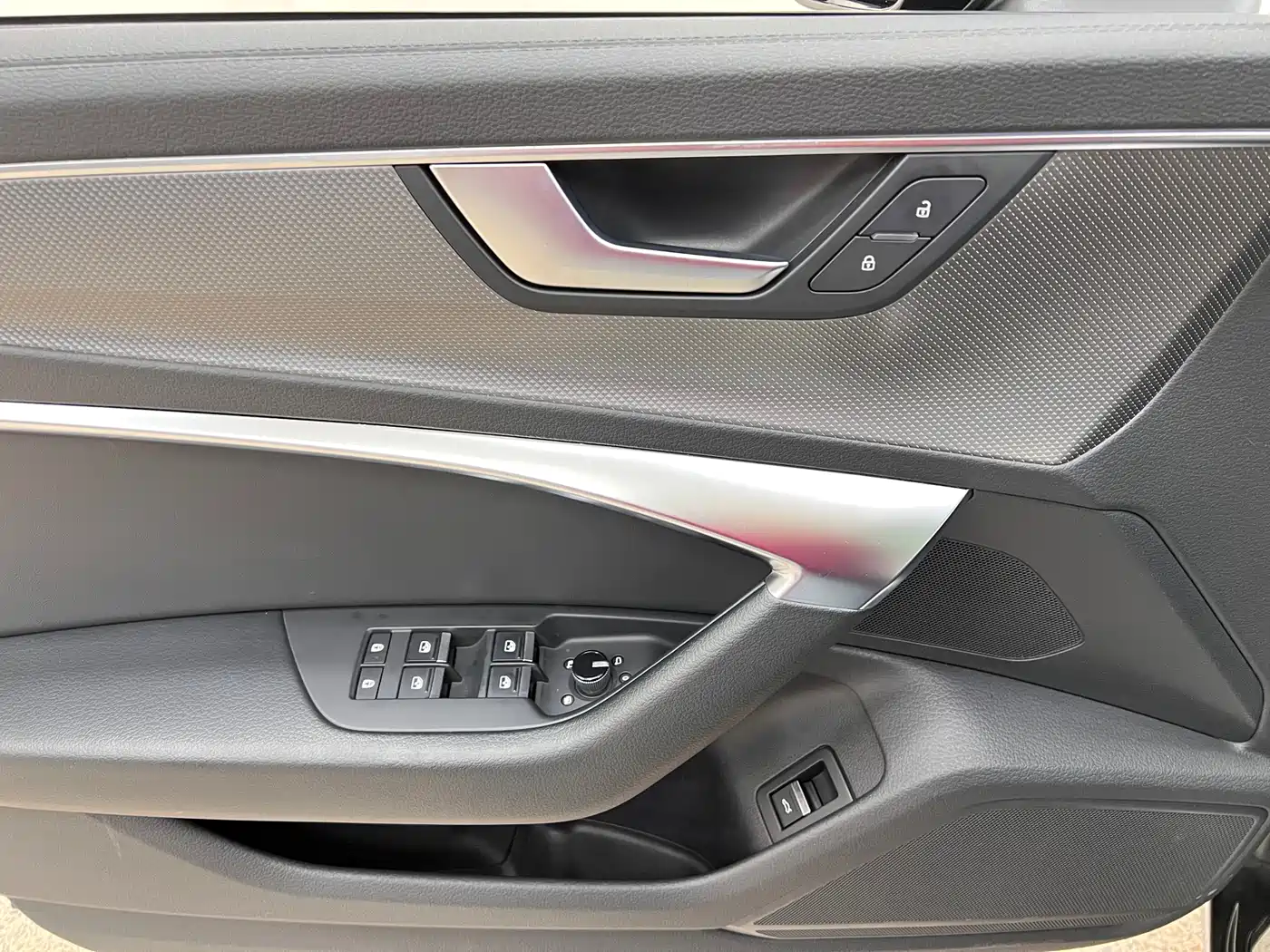 Audi A6L 2021 45 TFSI quattro Exclusive Sport фото 23