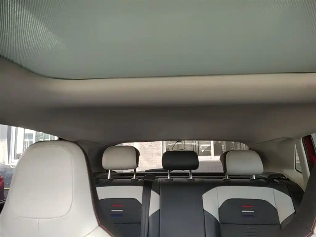 Volkswagen Polo 2021 Plus 1.5L Automatic Colorful Tech Edition фото 18
