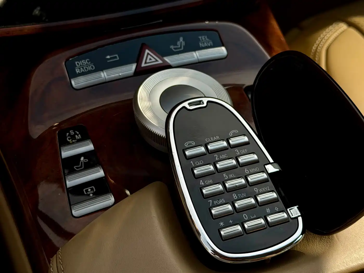 Mercedes-Benz S-Class AMG 2010 AMG S 65 фото 13
