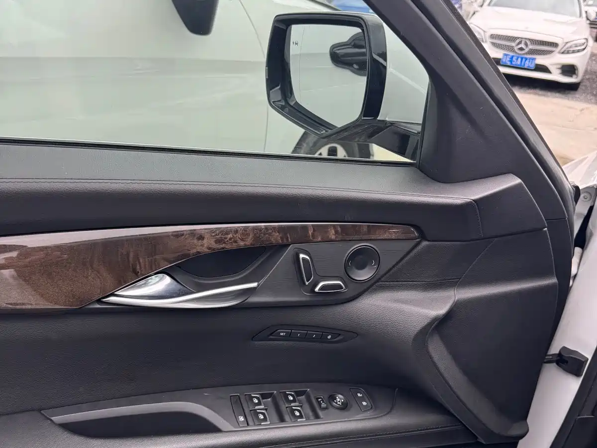 Cadillac CT6 2019 28T Luxury Model фото 12
