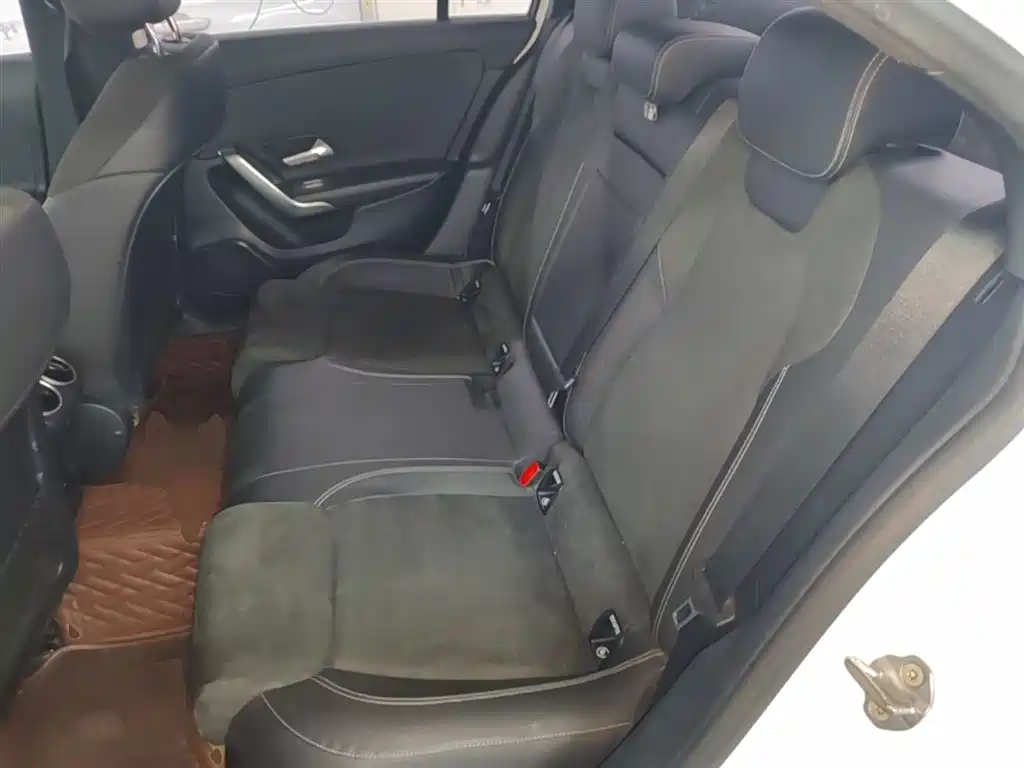MERCEDES-BENZ CLASS A