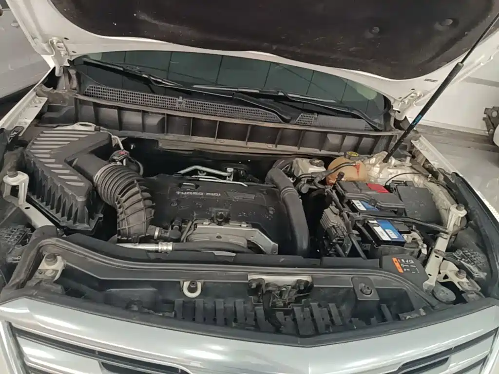 Cadillac XT5 2016 2016 28T AWD Luxury Model