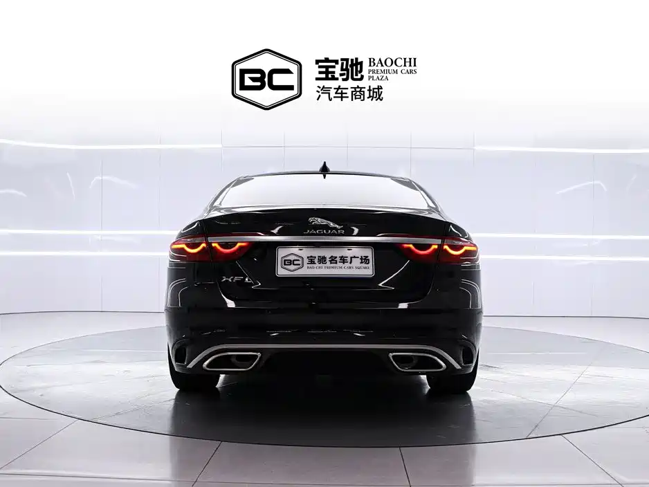 2025 Jaguar XFL