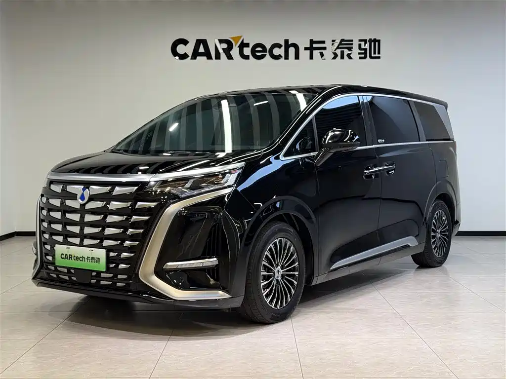 Denza D9 2024 DM-i 980 AWD Prestige