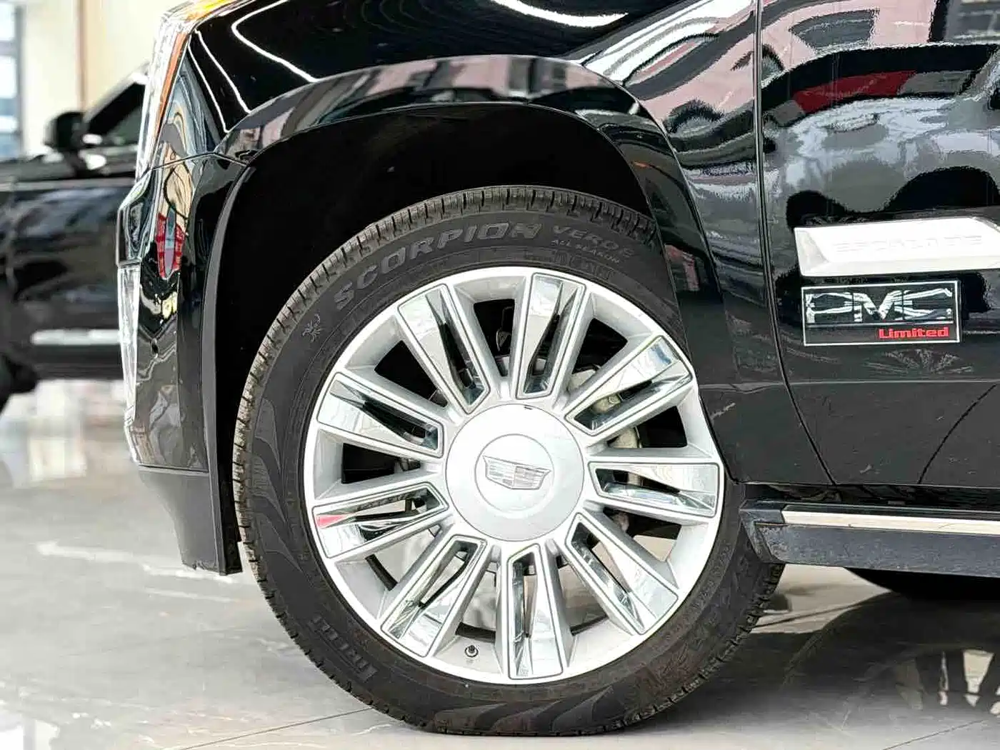 CADILLAC ESCALADE ESCALADE