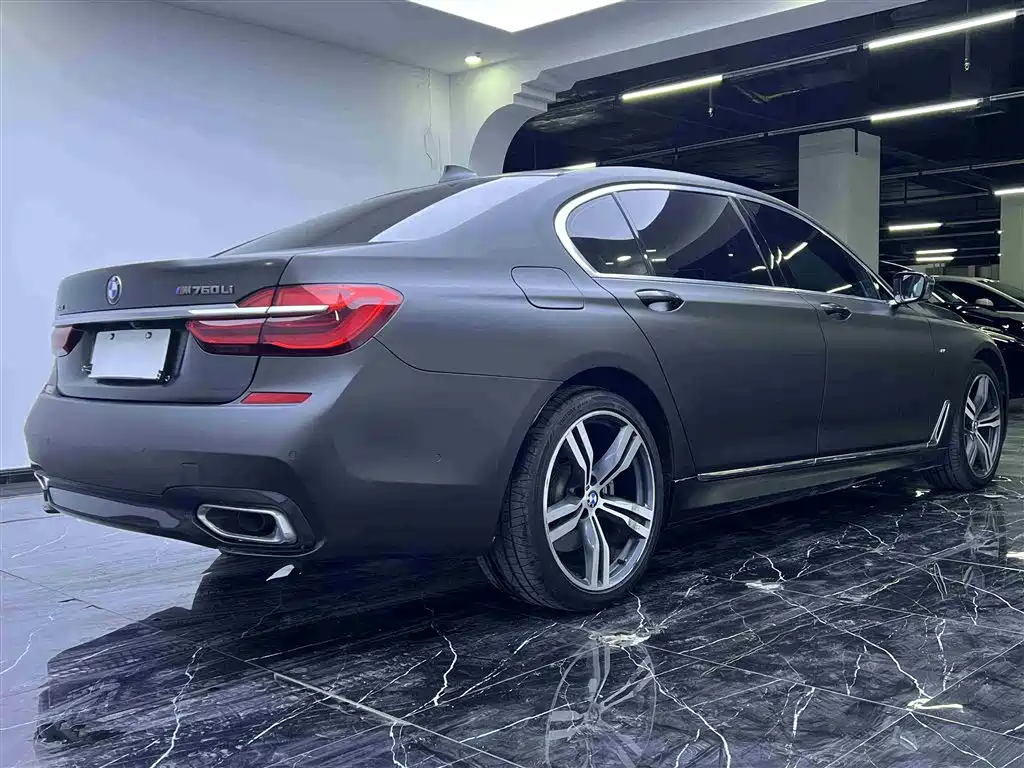 BMW 7 Series 2018 740Li xDrive Premium Type M Sport Package фото 22