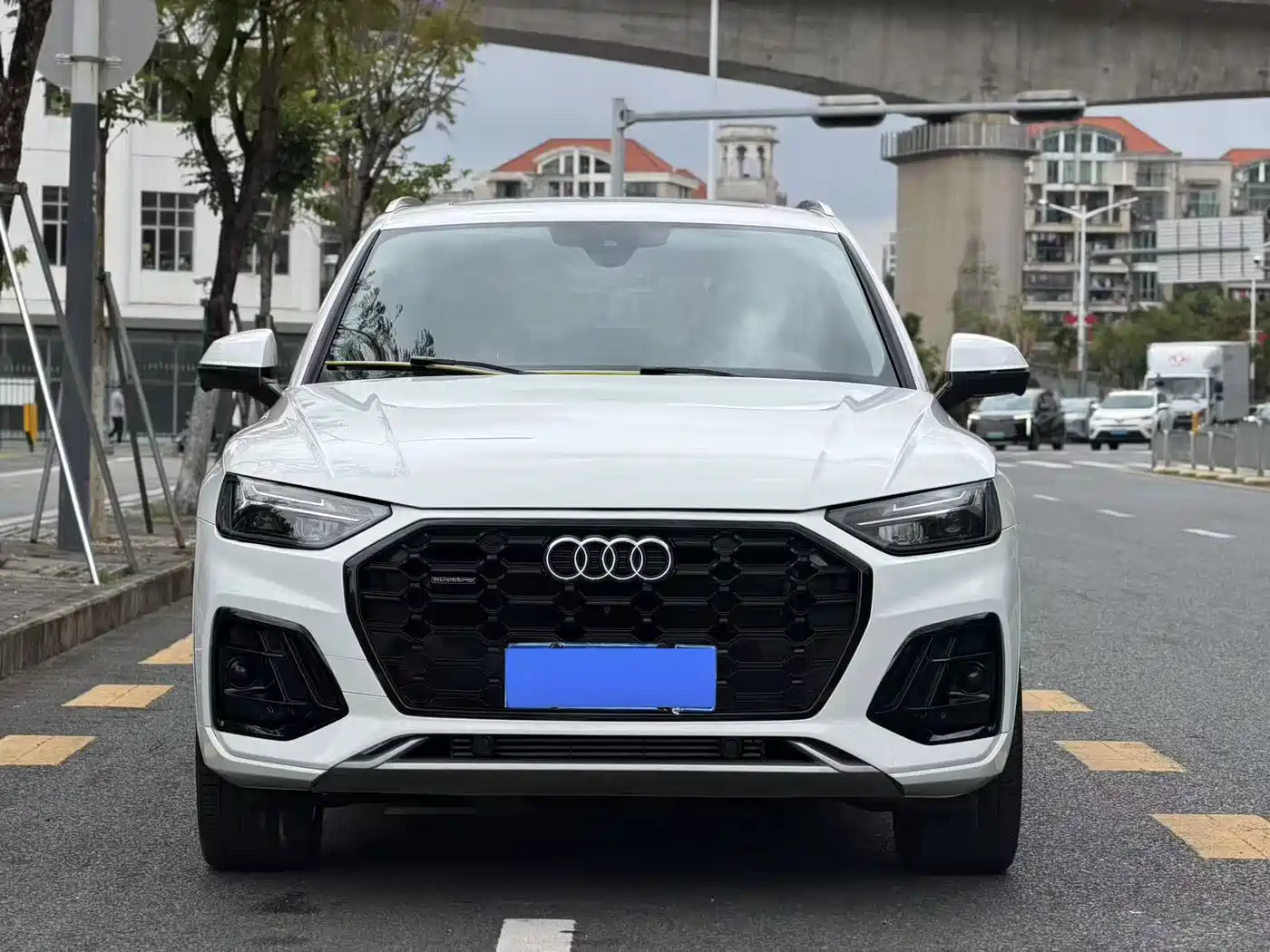 Audi Q5L 2022 45T Luxury Dynamic фото 2