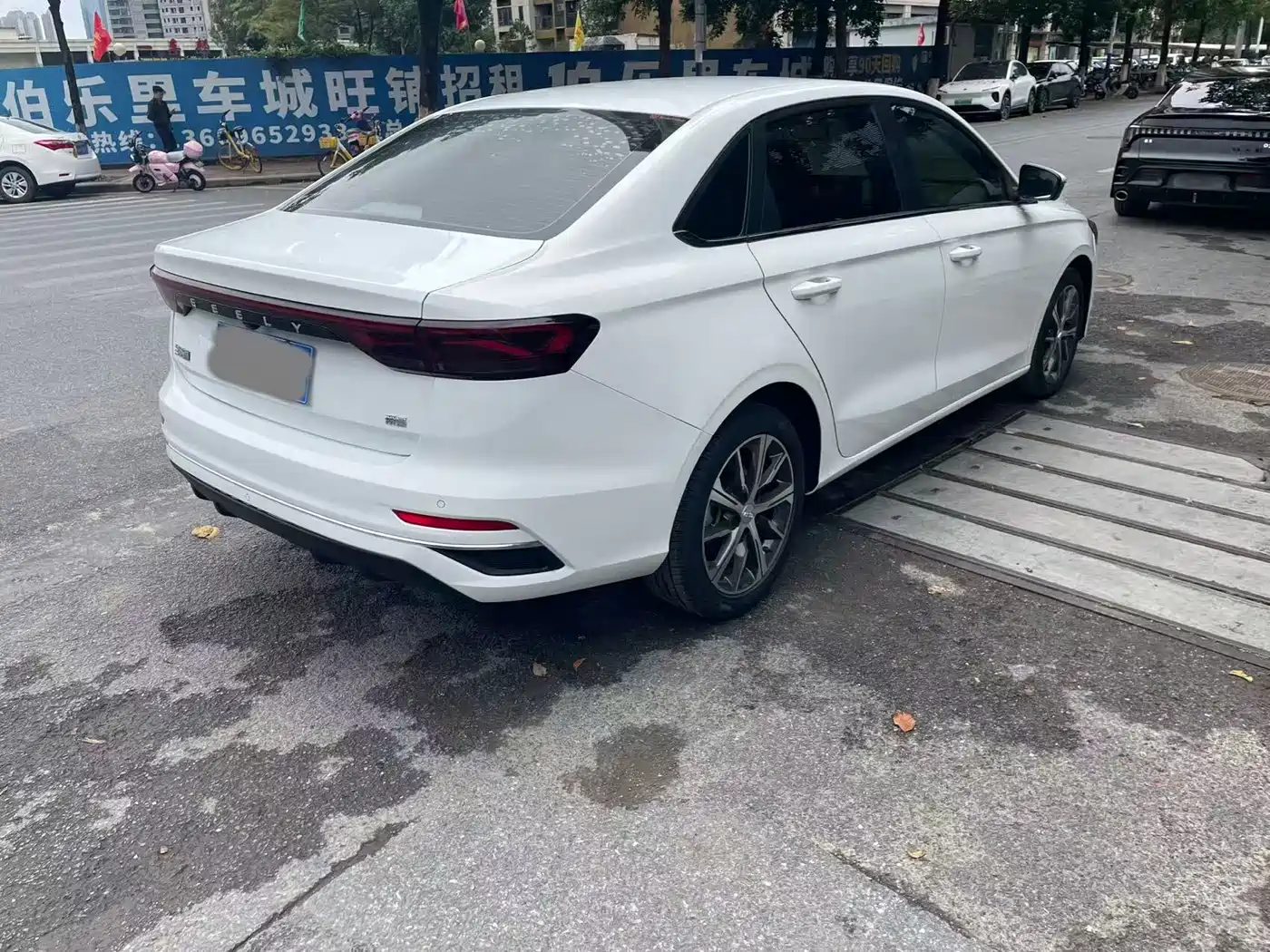 GEELY AUTOMOBILE EMGRAND