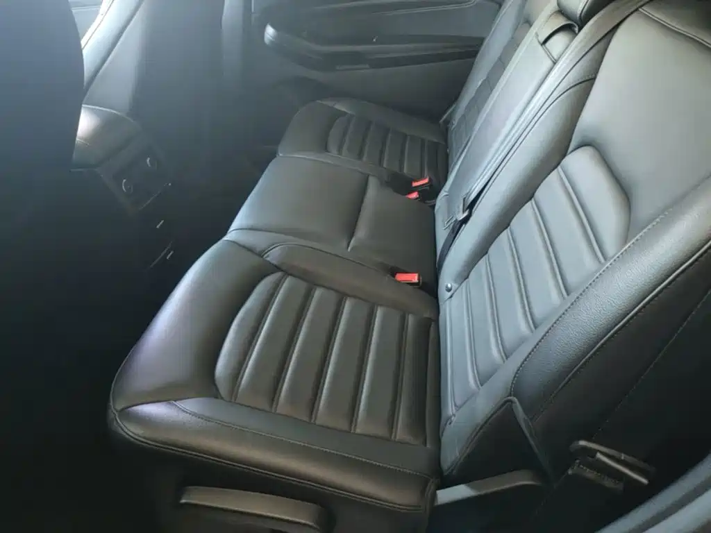 Ford Edge 2018 2018 EcoBoost 245 FWD Luxury 7-seater China V