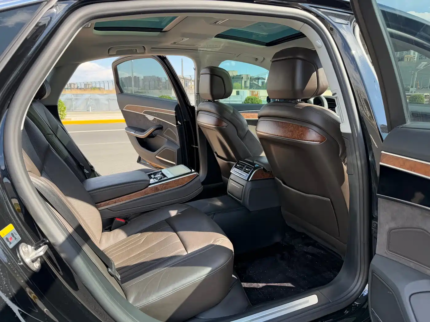 Audi A8 2018 A8L 55 TFSI quattro Luxury фото 9
