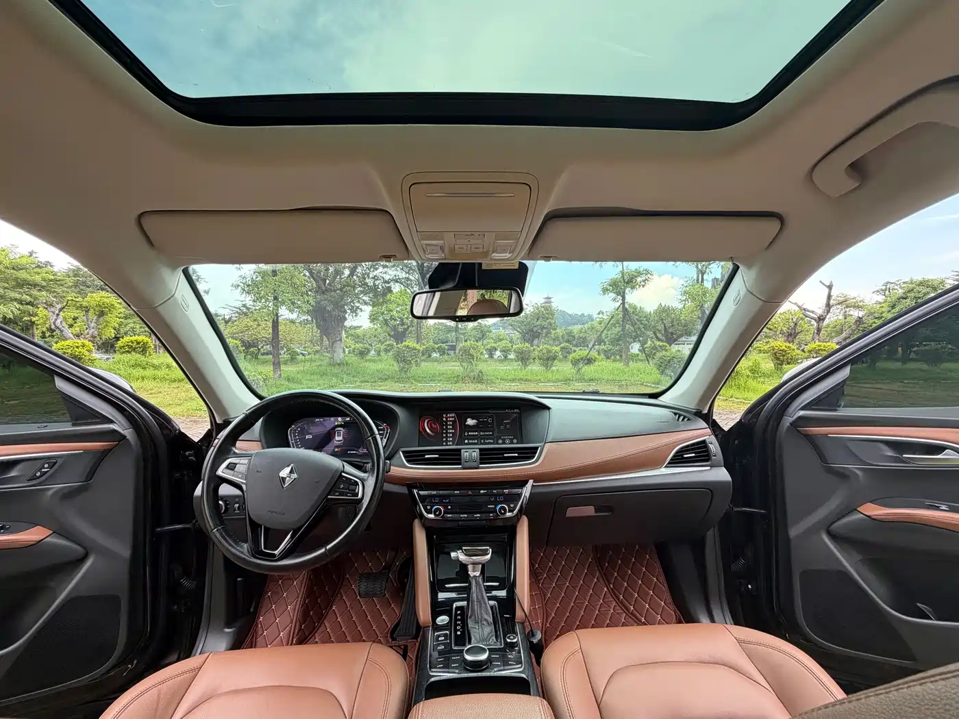 Borgward BX7 2019 2018 28T 2WD Luxury 5-Seater China V