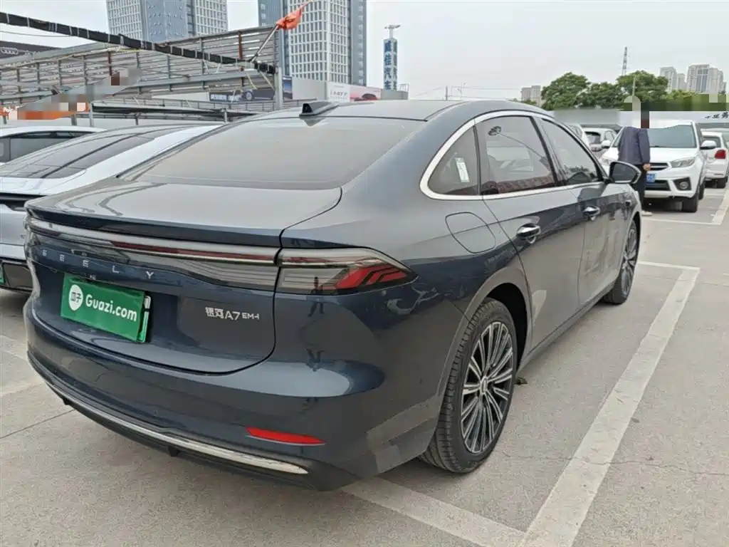 Geely Galaxy Galaxy A7 2025 EM-i фото 7