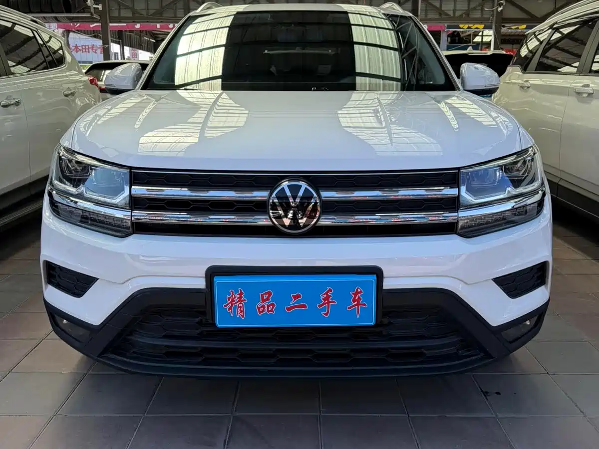 Volkswagen Tharu 2022 280TSI FWD Luxury Edition фото 3