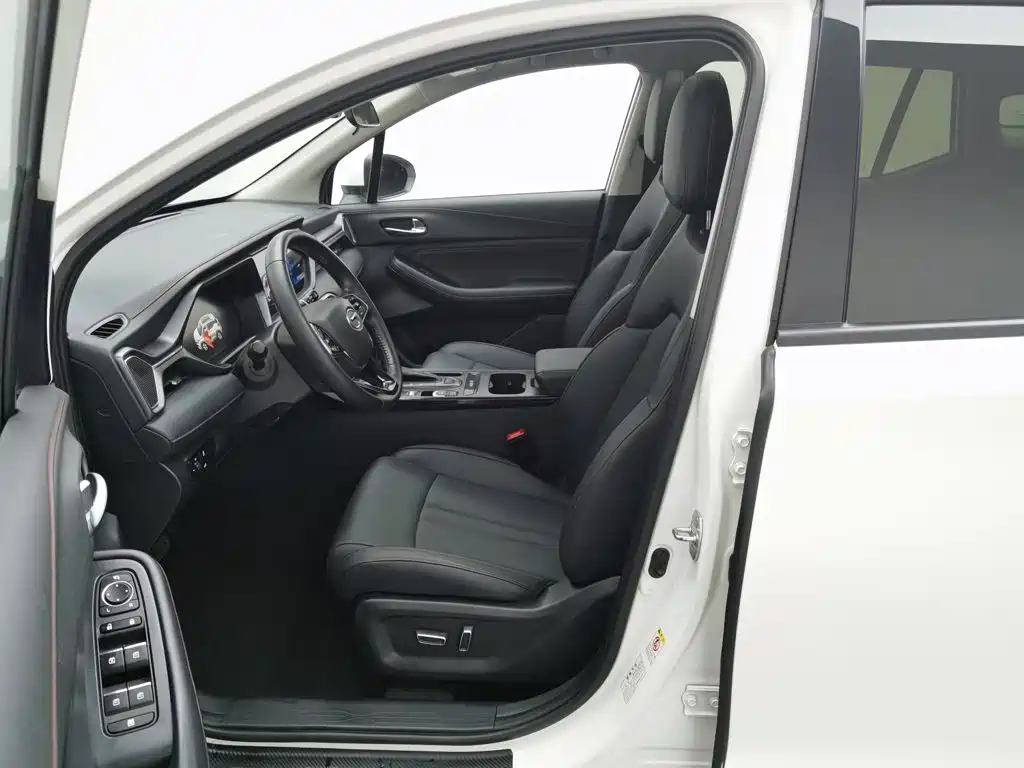 Фото 10 - GAC Trumpchi GS4