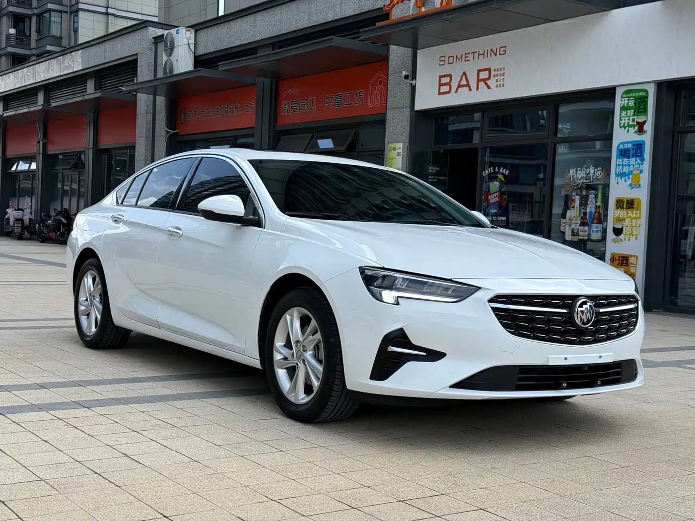 BUICK REGAL