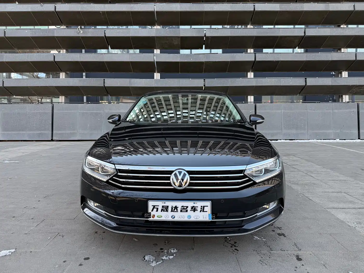 Volkswagen Magotan 2018 330TSI DSG Luxury фото 2