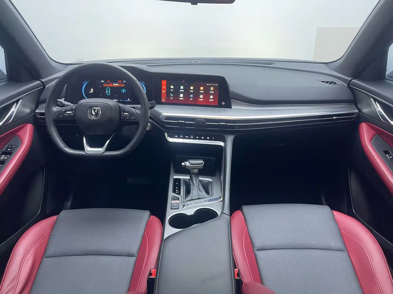Фото 17 - Changan CS35 PLUS