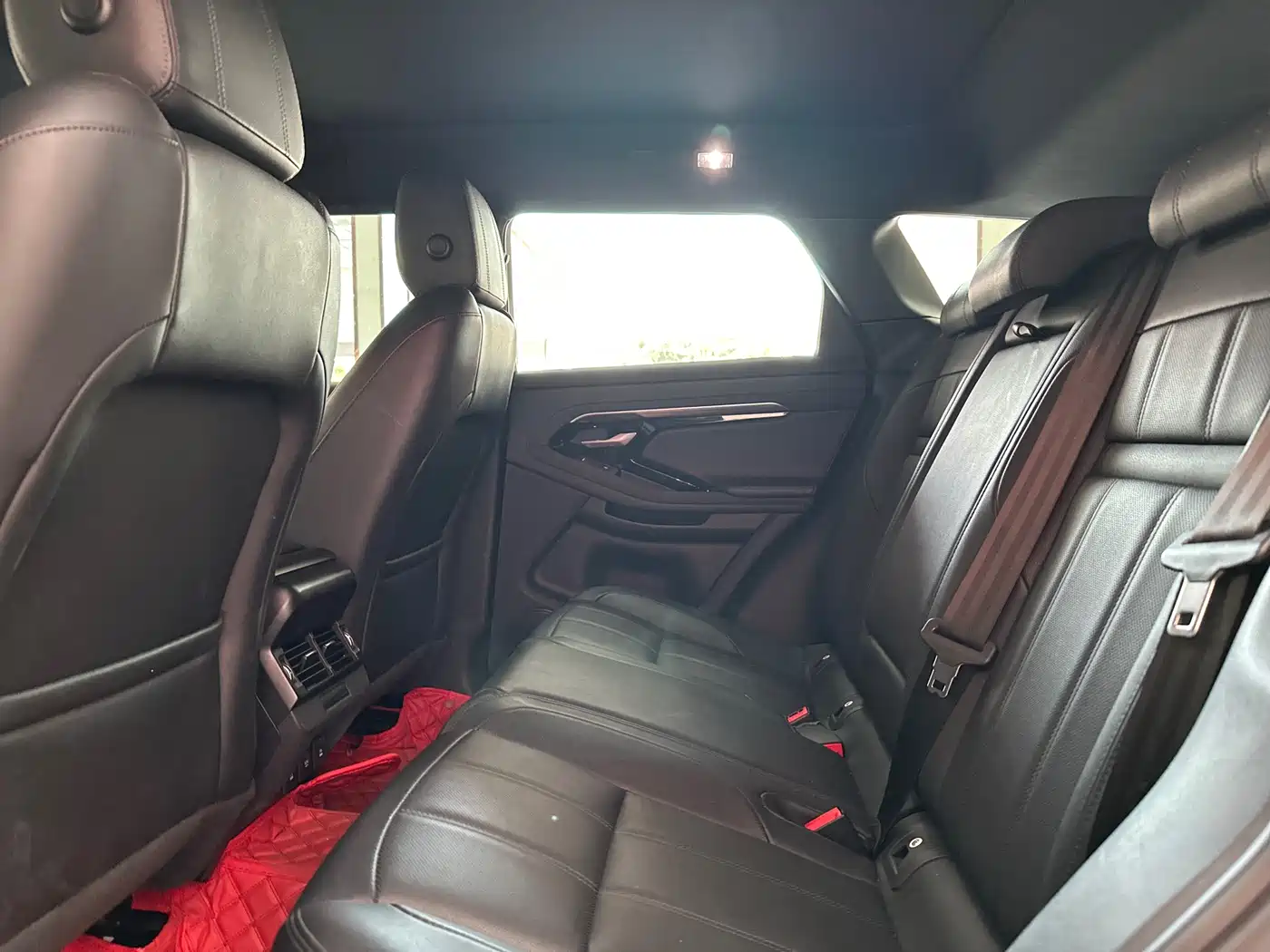 Land Rover Range Rover Evoque 2020 249PS R-DYNAMIC S Sport Edition фото 8