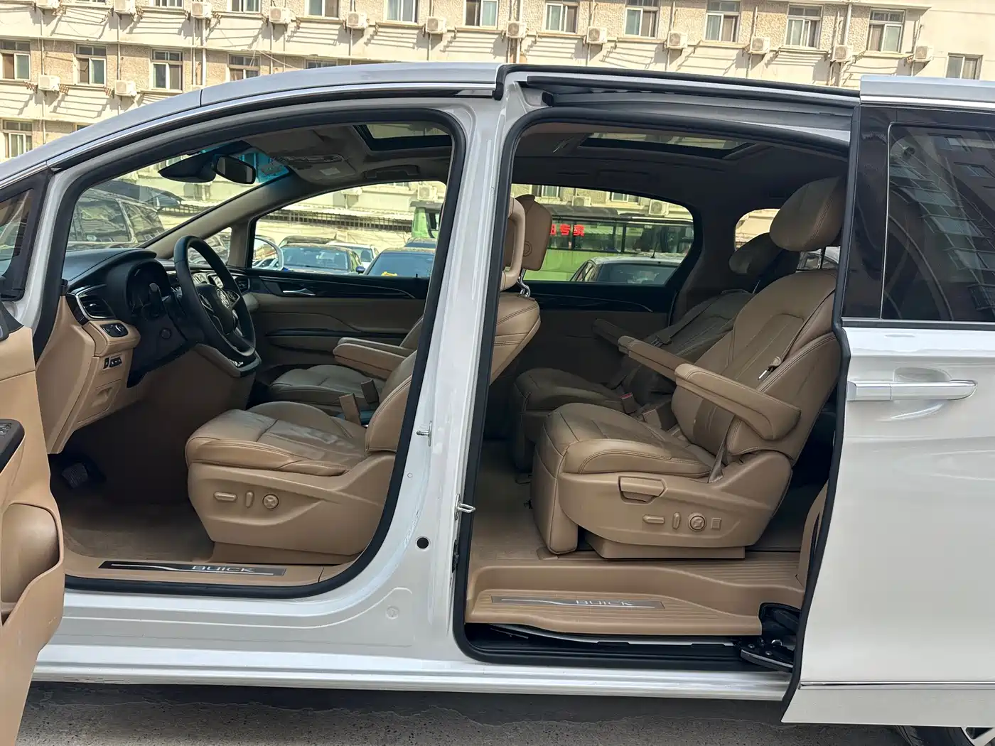 Buick GL8 2018 ES 28T Flagship Type China VI фото 16