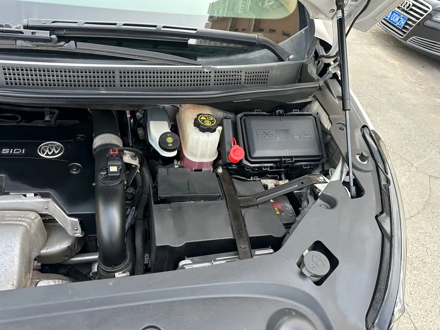 Buick GL8 2018 ES 28T Flagship Type China VI фото 35