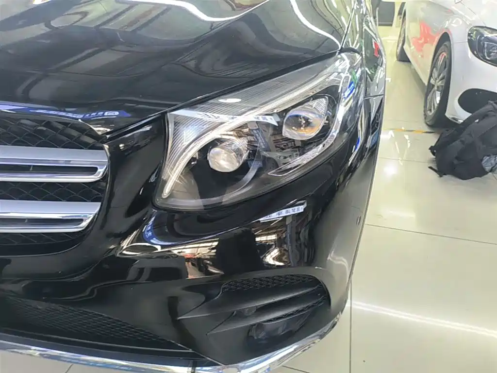 Mercedes-Benz GLC 2018 Facelift GLC 300 4MATIC Dynamic фото 24