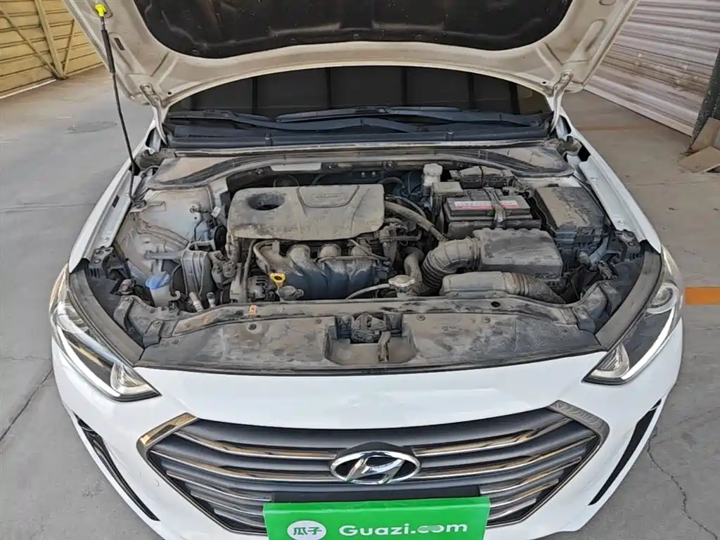 Hyundai Elantra 2016 Model 1.6L Automatic Smart Elite фото 20