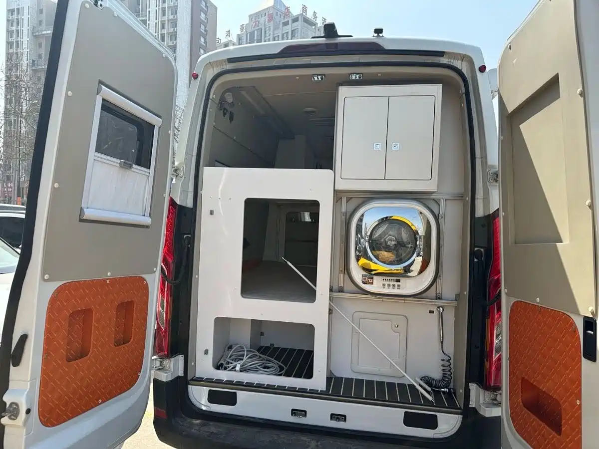 SAIC MAXUS V90 RV
