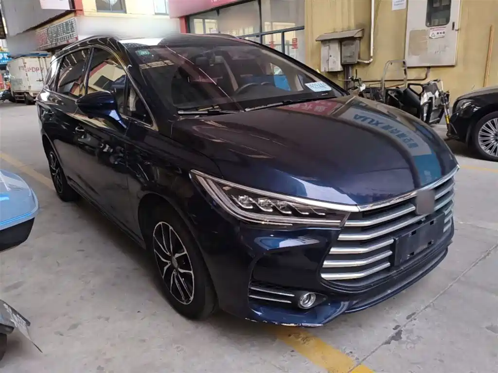 BYD Song MAX 2018 1.5T Auto Smart Connected Elite 6-Seater фото 4